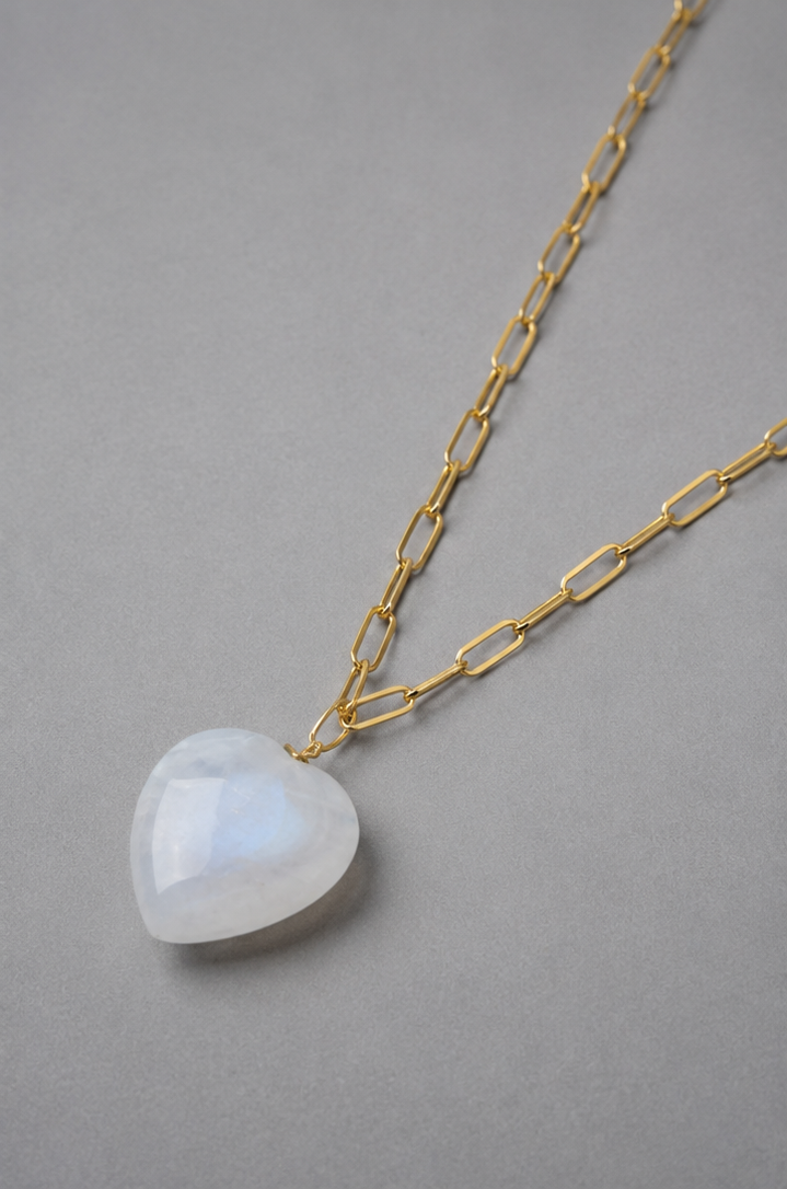 White Heart Pendant Necklace - Image 3
