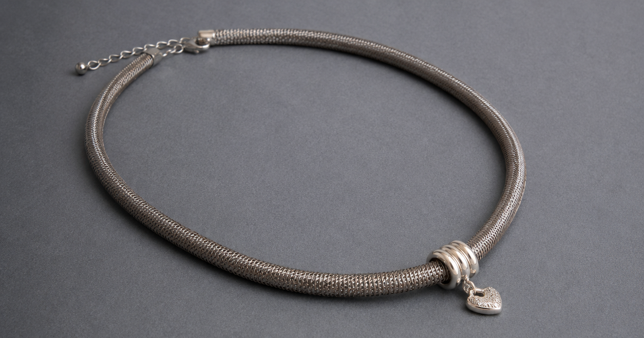 Modern Silver Choker Necklace - Image 4